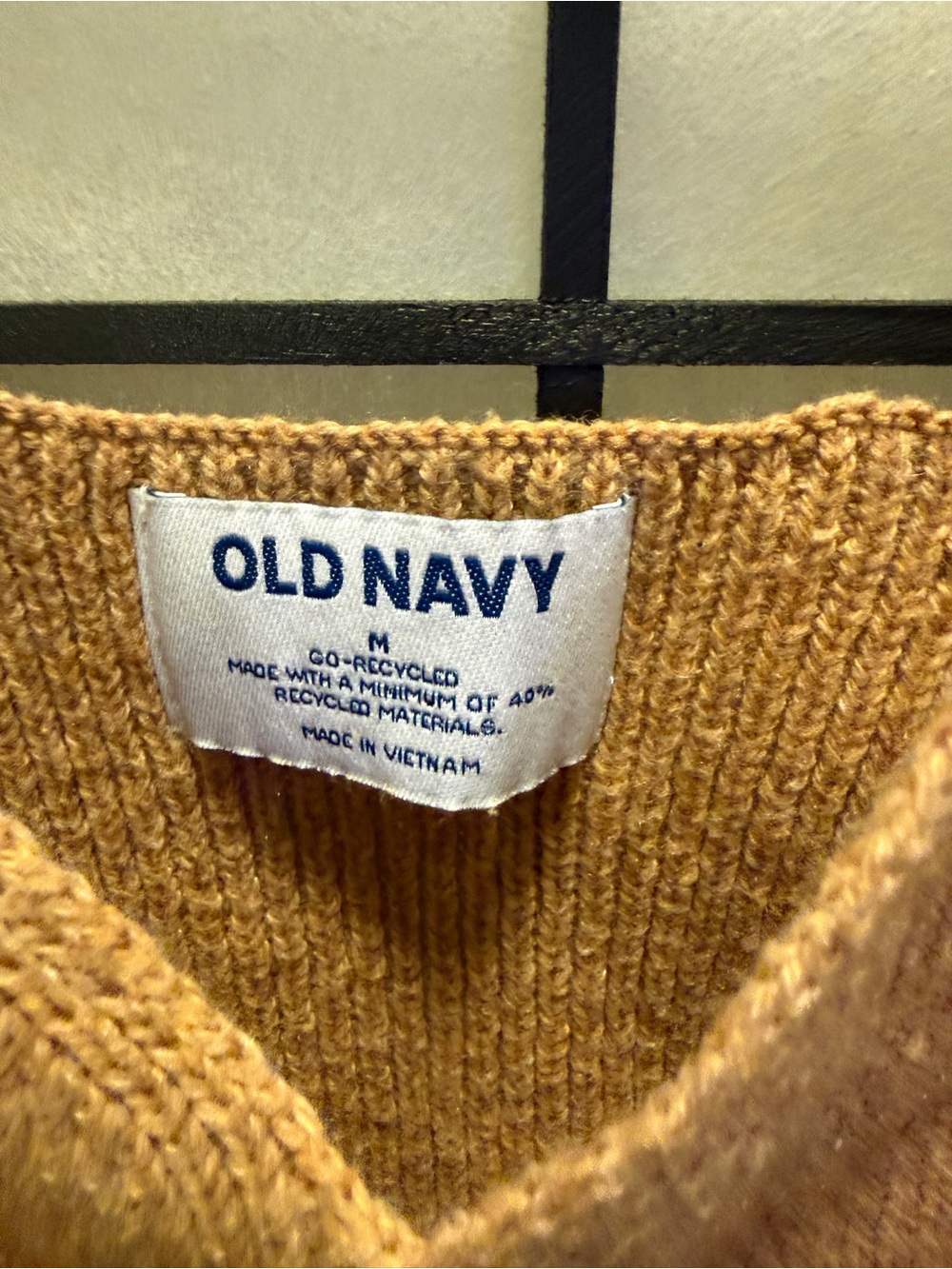 Old Navy Women's V-Neck Sweater in Camel Tan